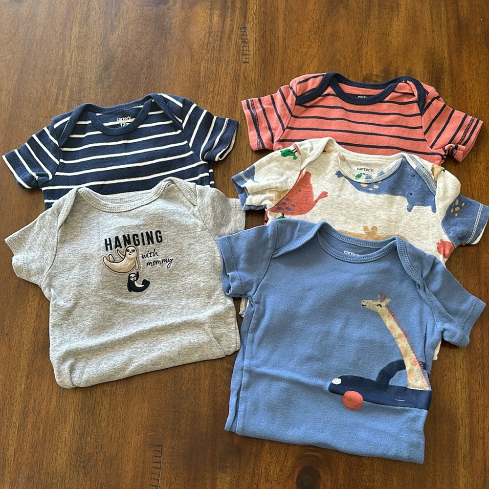 EUC Carters Onesies